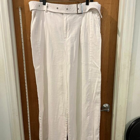 Size 3X - Forever 21 - White Pants w/Belt - W40"/L30" - Picture 1 of 8